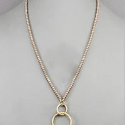 Purple Door Boutique Linkled Circle Rose Beaded Necklace