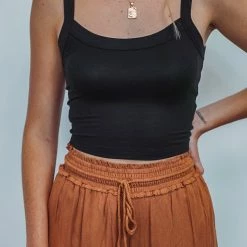 Purple Door Boutique No Regrets Black Crop Tank Top 6 Purple Door Boutique No Regrets Black Crop Tank Top