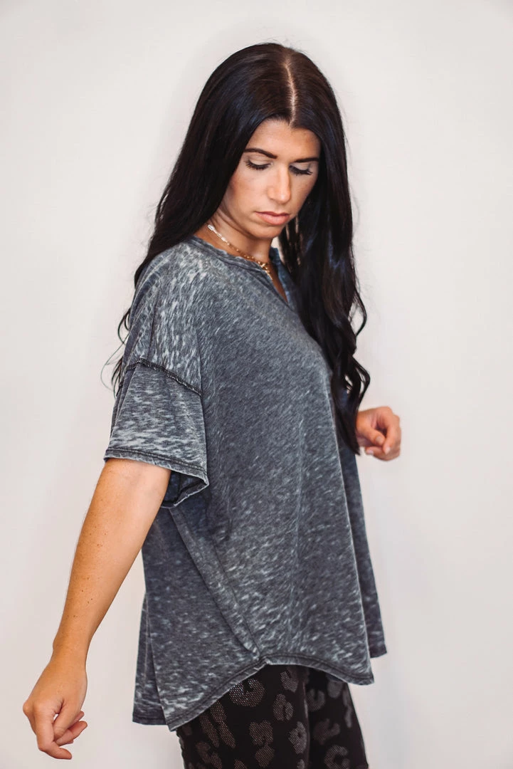 Purple Door Boutique Cozy Black Mineral Washed Top Ladies' 4 Purple Door Boutique Cozy Black Mineral Washed Top Ladies'