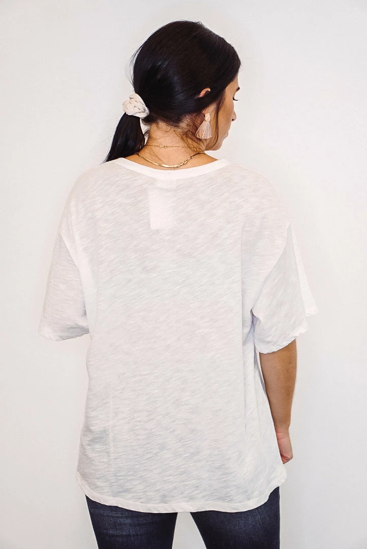 Purple Door Boutique The Pink Bull Head Off White Graphic Tee Ladies' 4 Purple Door Boutique The Pink Bull Head Off White Graphic Tee Ladies'