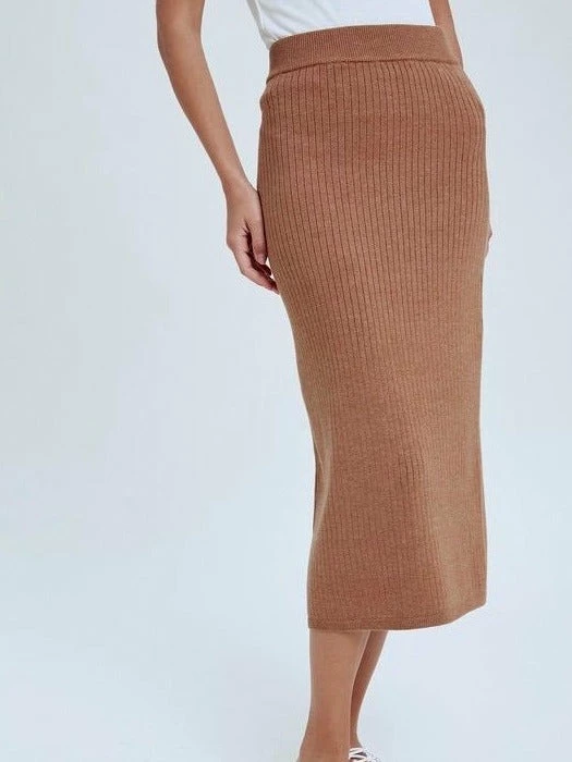 Purple Door Boutique Ladies' Mocha Ribbed Knit Midi Skirt 2 Purple Door Boutique Ladies' Mocha Ribbed Knit Midi Skirt