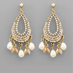 Purple Door Boutique Pearl Dangle Crystal Earrings Jewelry