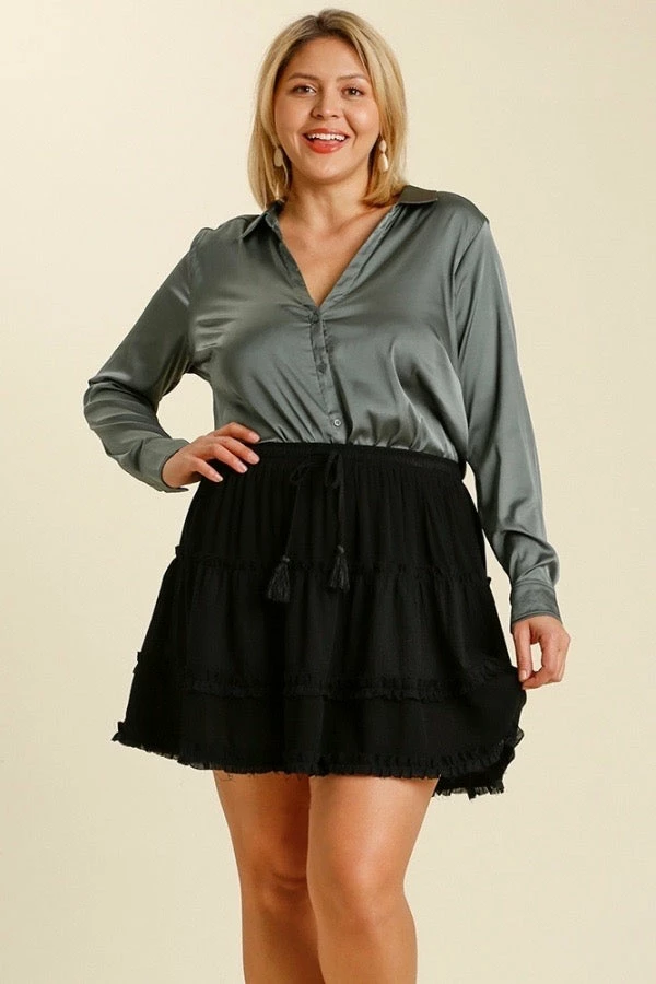 Purple Door Boutique The Little Black Tiered Ruffle Skirt 4 Purple Door Boutique The Little Black Tiered Ruffle Skirt